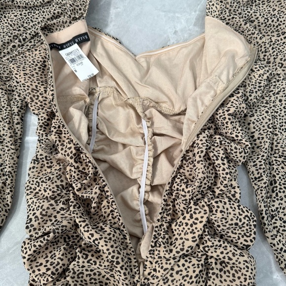 Women’s HYFVE Leopard Print Ruched Long Sleeve Dress Medium - Picture 9 of 16